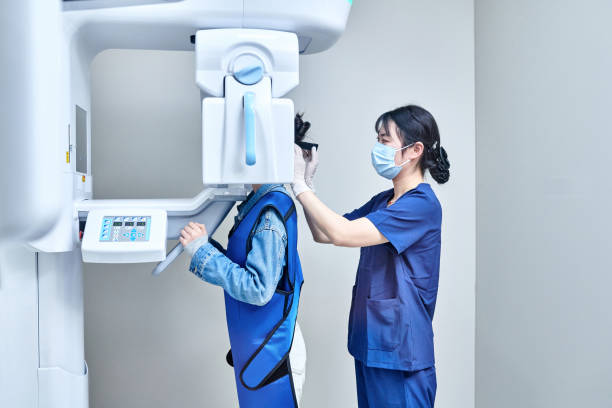 Best Emergency Tooth Extraction in Danvle, IL