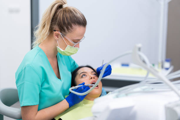 Best Cosmetic Emergency Dentistry in Danvle, IL